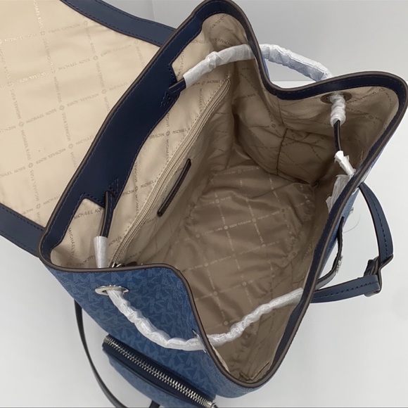 MICHAEL KORS LG CHAIN BACKPACK & SM TZ COINPOUCH - Picture 12 of 16